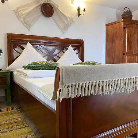 Casa Soarelui Hotel Murighiol Eksteriør billede